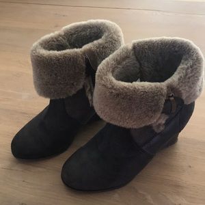 Super warm Emu Wedge